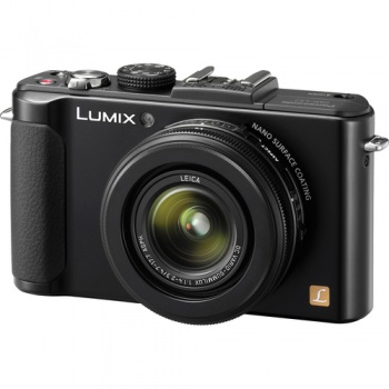 Panasonic Lumix DMC-LX7 Digital Camera (Black)