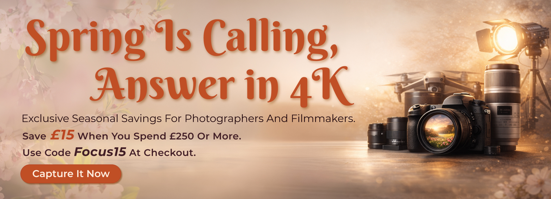 Capture Spring With SLRHut